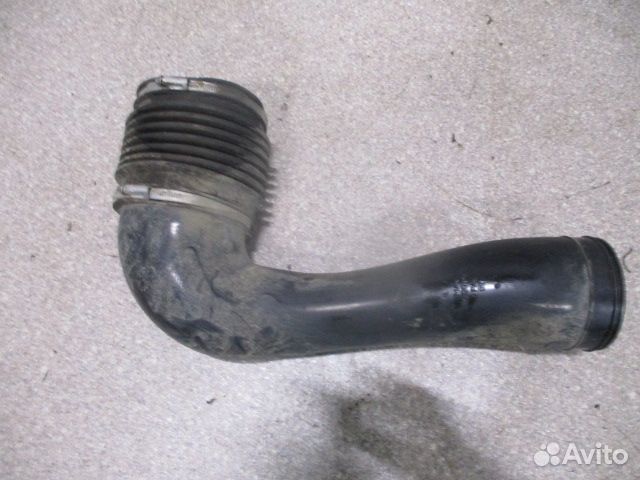 Патрубок воздушного фильтра MAN 81082010572