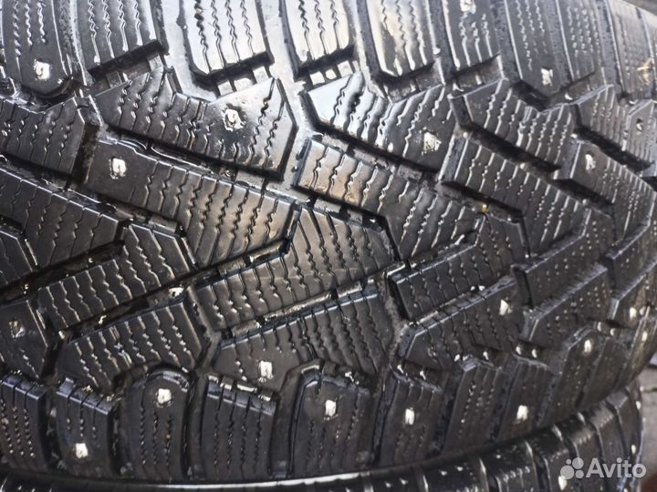 Pirelli Ice Zero 225/60 R17