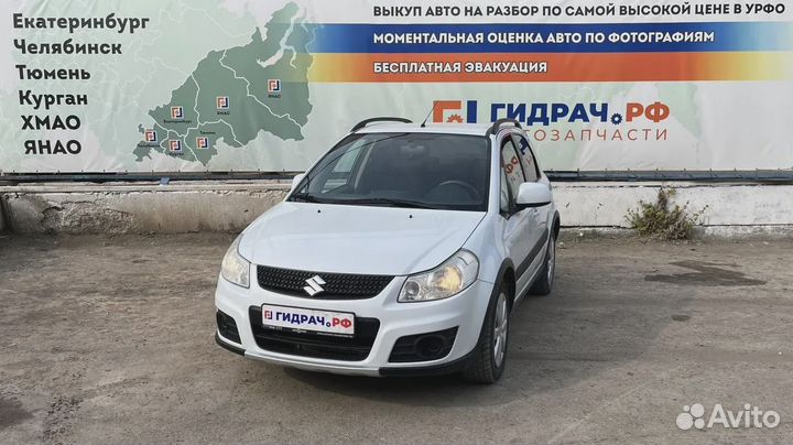 Стекло двери задней левой Suzuki SX4 84546-79J00