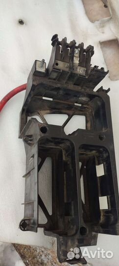 Opel astra h корпус блока предохранителей