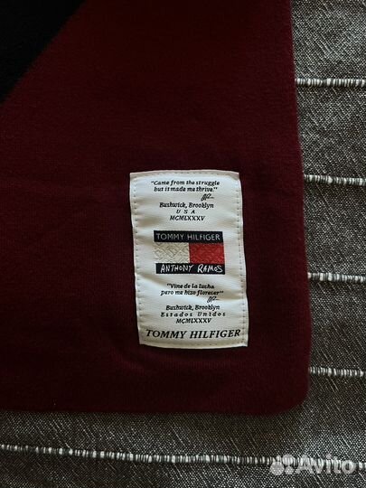 Шарф Tommy Hilfiger x Anthony Ramos