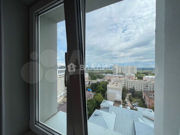2-к. квартира, 60 м², 15/17 эт.