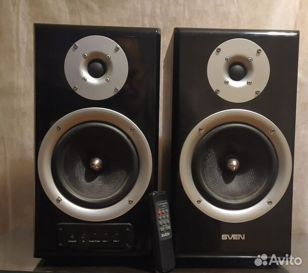 Активные колонки Sven royal 2r