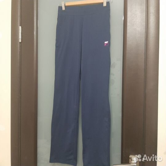 Спортивный костюм женский