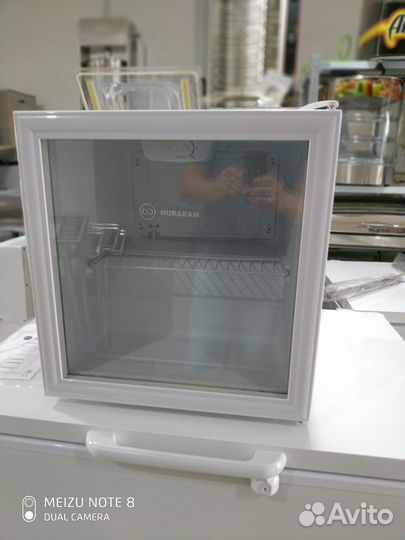 Шкаф холодильный Hurakan HKN-BC46