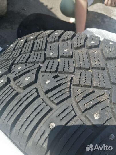 Continental IceContact 2 225/55 R17