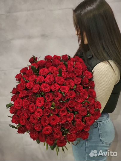 Доставка цветов и букетов