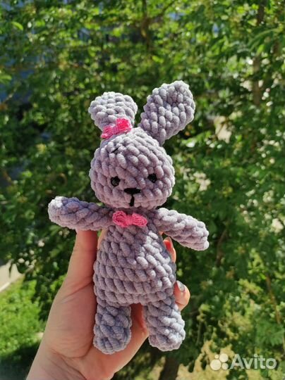 Плюшевый заяц