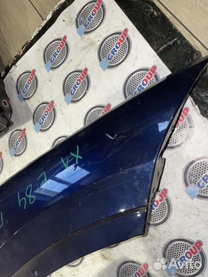 Крыло переднее Прав. 7427300 бмв X1 2010г 2л