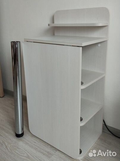 Складной стол для маникюра