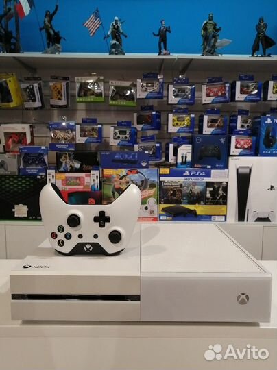 Xbox One “White” - обмен на Вашу приставку