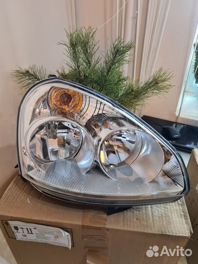 Новые Фары Приора 2 с дхо бош оригинал