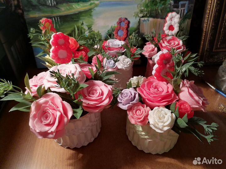 Подарочный букет из мыльных роз