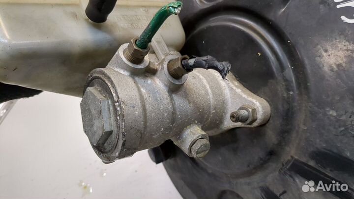 Цилиндр тормозной главный Renault Laguna 2, 2002