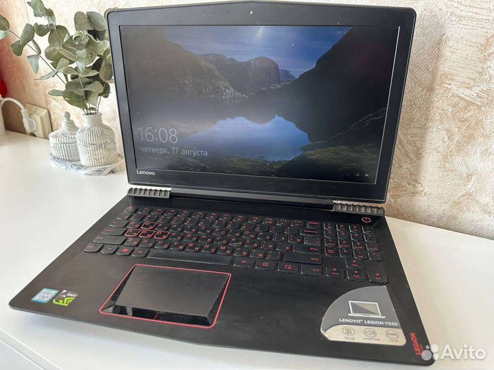 Ноутбук Lenovo legion