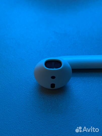 AirPods 2 наушник левый оригинал