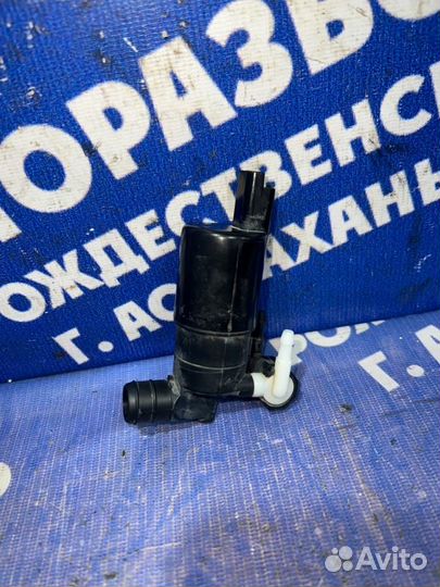 Моторчик омывателя лобового стекла Peugeot 308