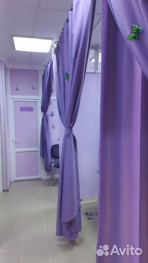 Кушетка в салоне красоты в аренду