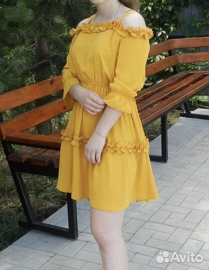 Платье женское