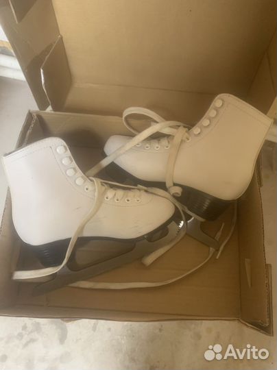 Коньки фигурные детские 32 размер