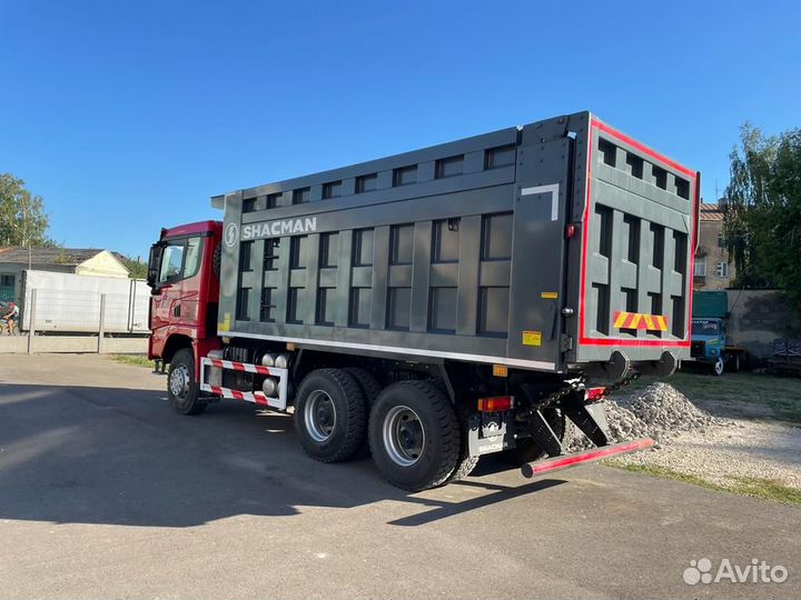 Shacman (Shaanxi) SX32586T384, 2023