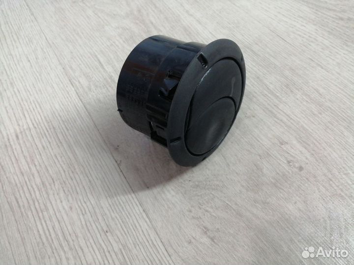 Дефлектор Воздуховод печки Renault duster