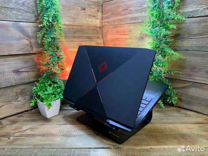 Игровой ноутбук HP omen (1050TI, 16 озу) Рассрочка