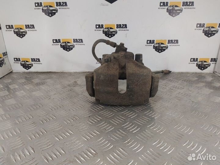 Суппорт передний правый R