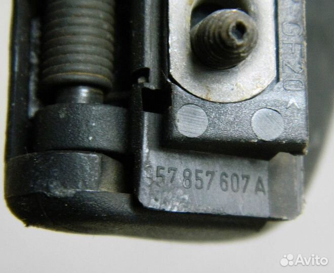 Ручка потолочная VW Passat B3 универсал