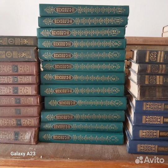 Книги поэмы