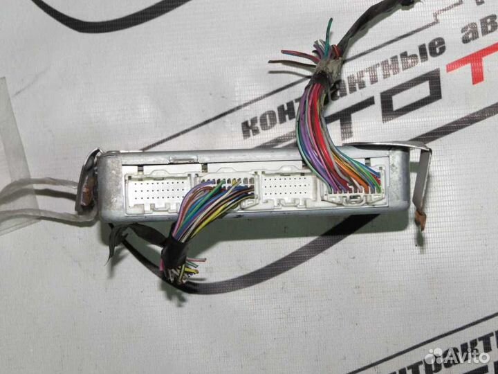 Блок EFI mazda F8-E bongo SK82L SK82M SK82T SK82V