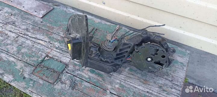 Зеркало правое боковое на Шевроле Лачетти