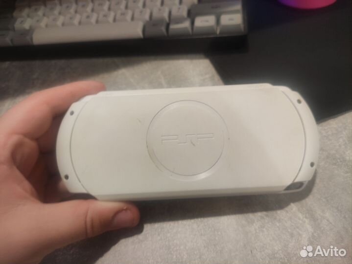 Sony PSP e1008 прошитая