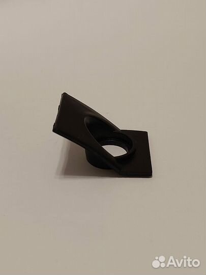 Пыльник свечного колпачка