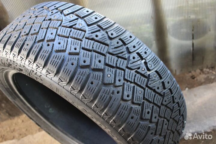 Continental IceContact 2 215/55 R17