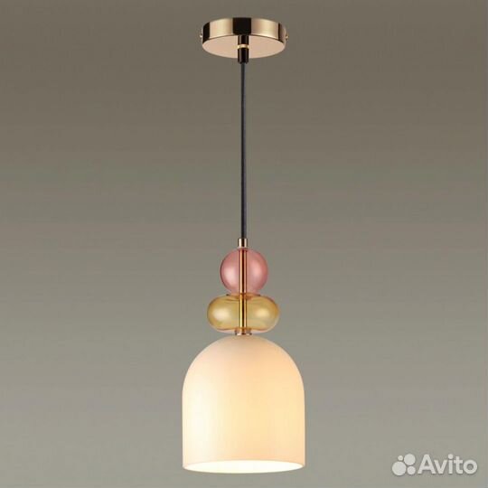 Люстра подвесная на кухню модерн