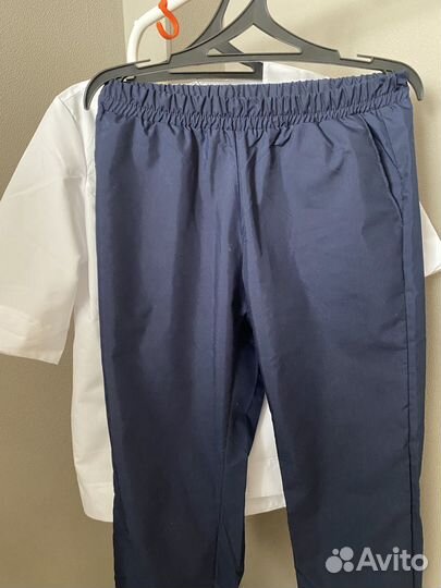 Форма для мастера маникюра