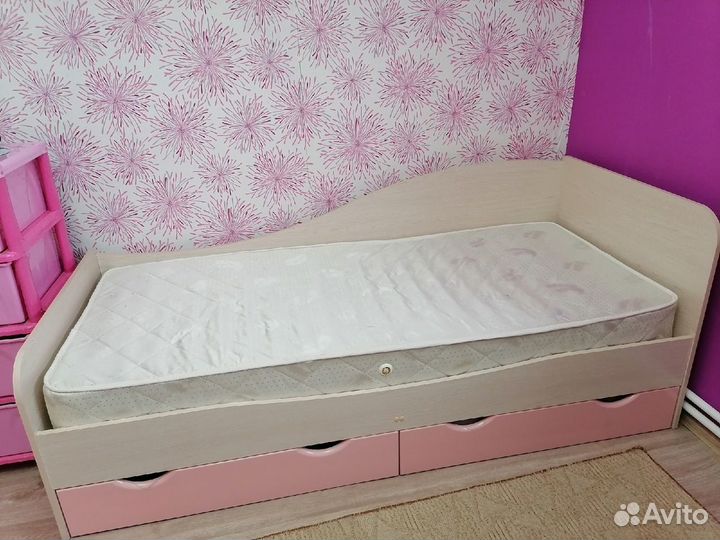 Детская мебель для девочки бу