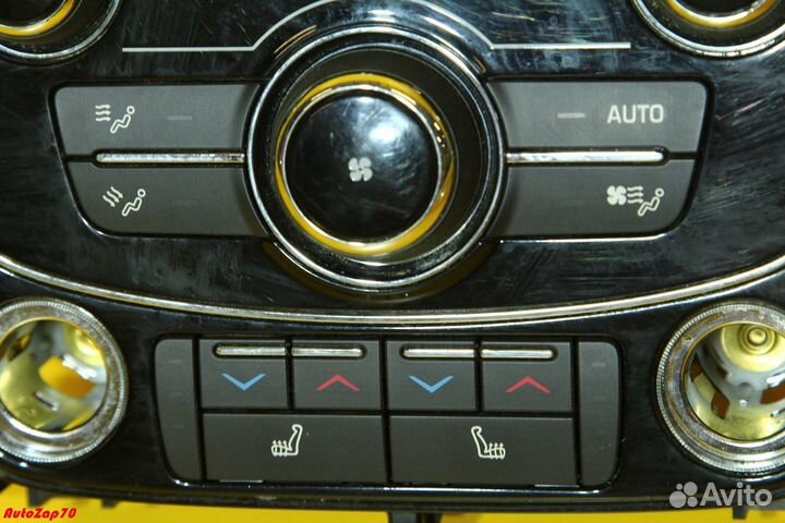 Jaguar F-Pace Блок управления климат контроля задн