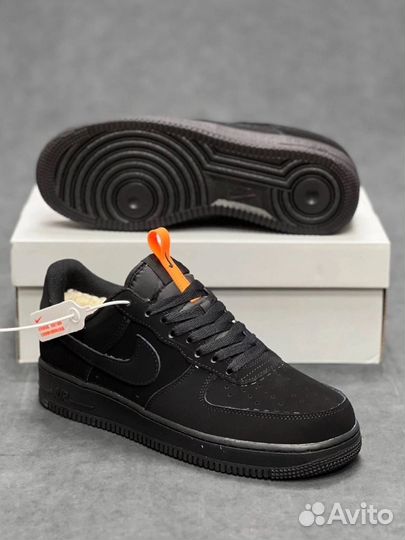 Кроссовки Nike Air Force 1 зимние