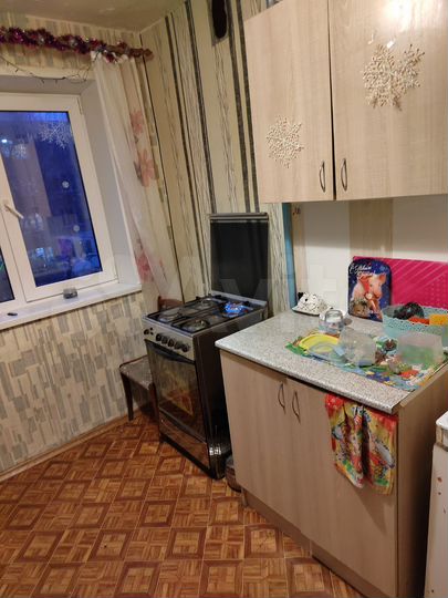 Комната 10 м² в 4-к., 4/5 эт.