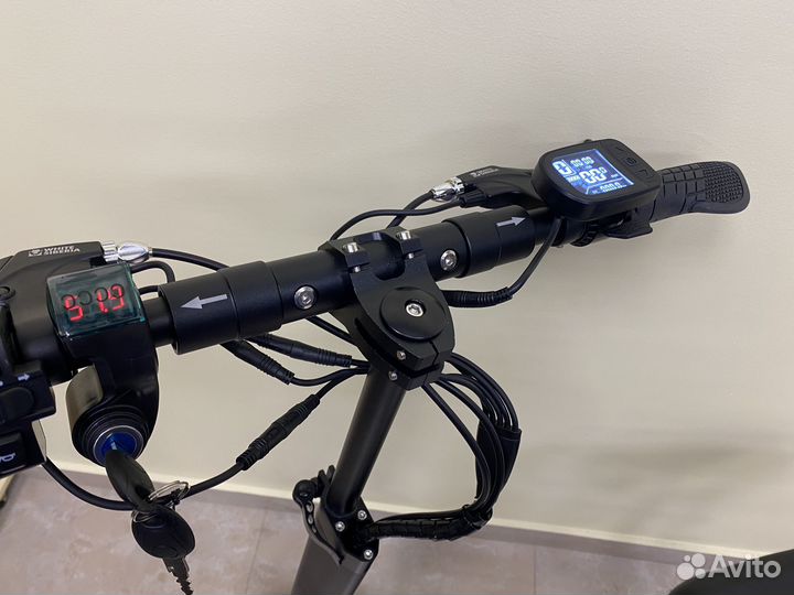 Электросамокат white siberia luna 800W