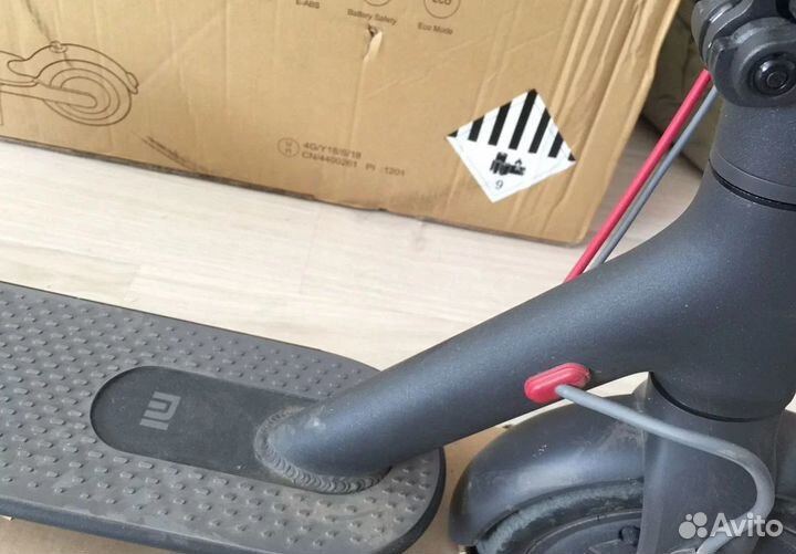Электросамокат Xiaomi mijia m365 euro оригинал