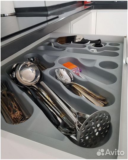 Кухня на заказ со всеми удобствами