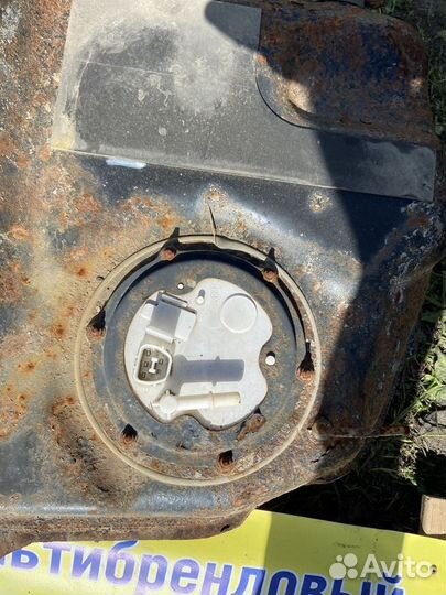 Бак топливный Mitsubishi Lancer