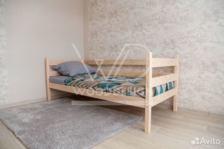 Кровать односпальная Софа из дерева