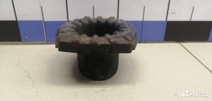 Проставка под заднюю пружину Avensis II 2003-2008