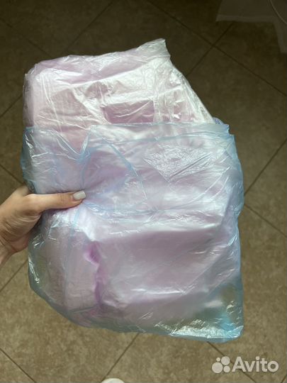 Одноразовый розовый фартук 90 шт