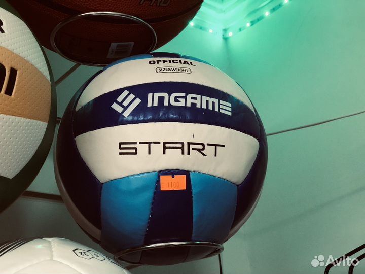 Новый мяч для волейбола molten красно-зеленый