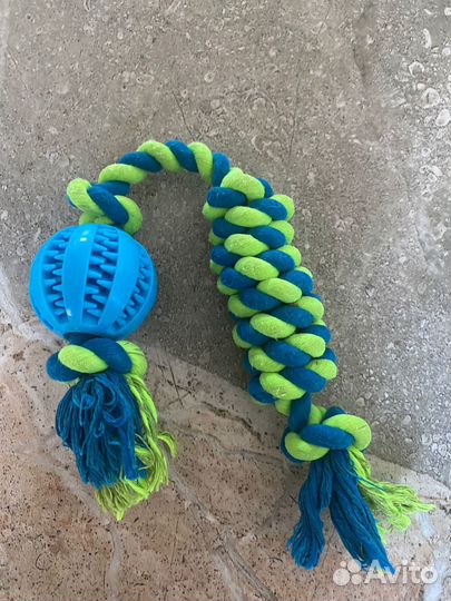 Игрушки для животных